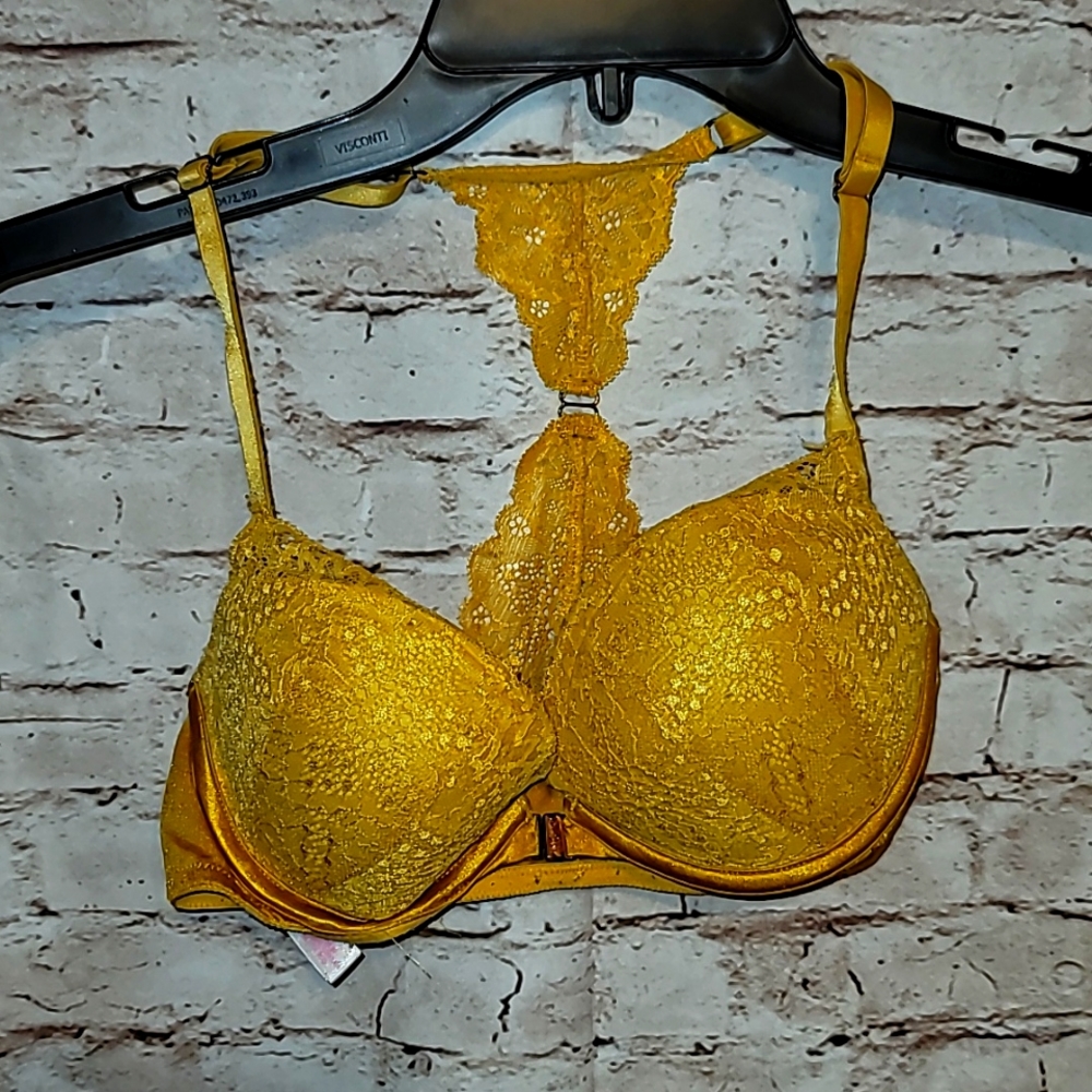 Pink Victoria's secret date push up bra front opening 32C